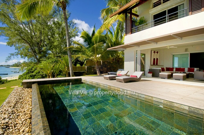 Pointe aux Canonniers : Villa de luxe 4 chambres avec vue sur la mer et accès