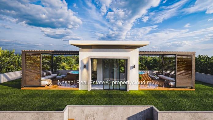 3-bedroom apartment in a private and exclusive 8 apartment building.