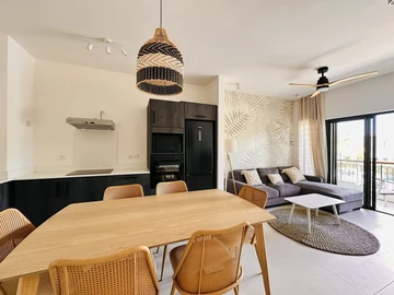 2 Bedroom Apartment
