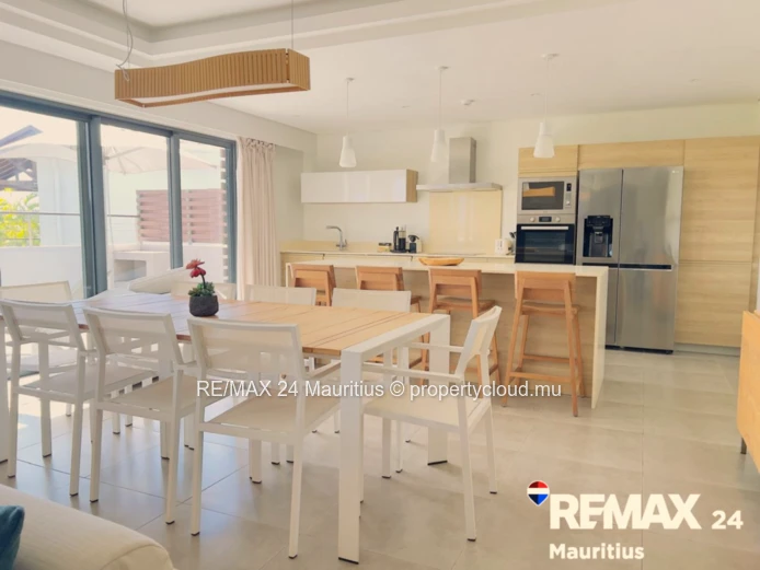 3 Bedrooms Penthouse | Private Jacuzzi | Shared Pool | Fully Furnished