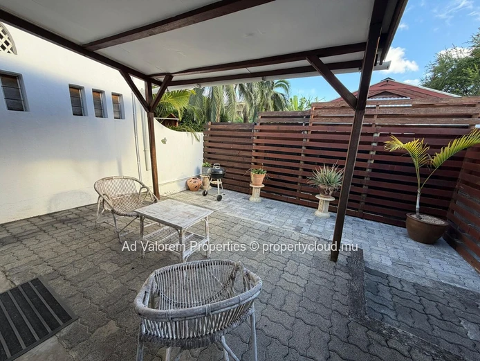 Studio à Vendre dans l'Ouest!