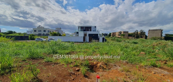 Terrain résidentiel de 22.51 Perches à vendre, Sodnac