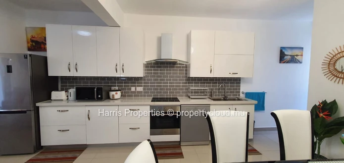 Appartement haut de gamme au rez-de-chaussée à louer à Pereybère