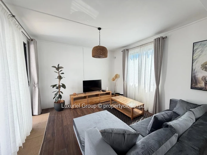  Contemporary Villa for Long-Term Rent in Grand Baie
