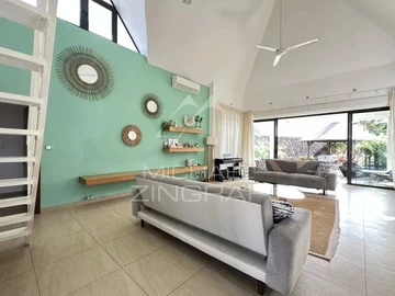 4 Bedroom Villa