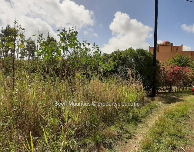 Residential plot in a sought-after neighbourhood in the north.