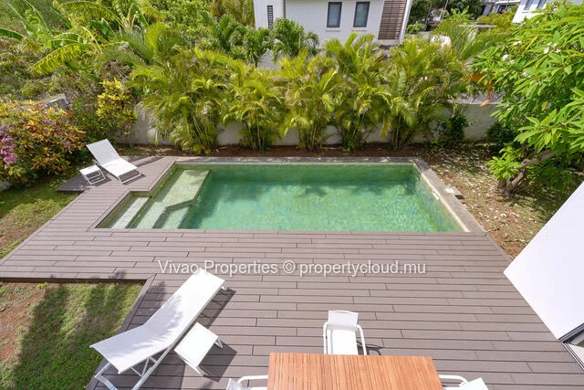 Furnished 4-bedroom villa with pool for rent in Trou aux Biches