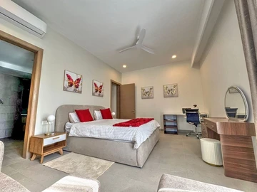 3 Bedroom Apartment
