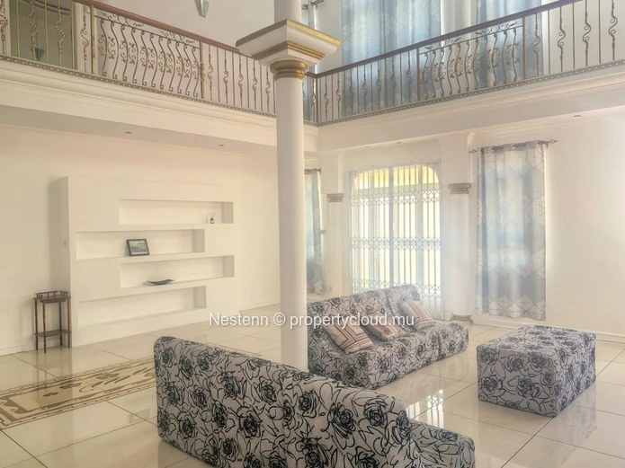 Spacious 4 bedrooms villa
