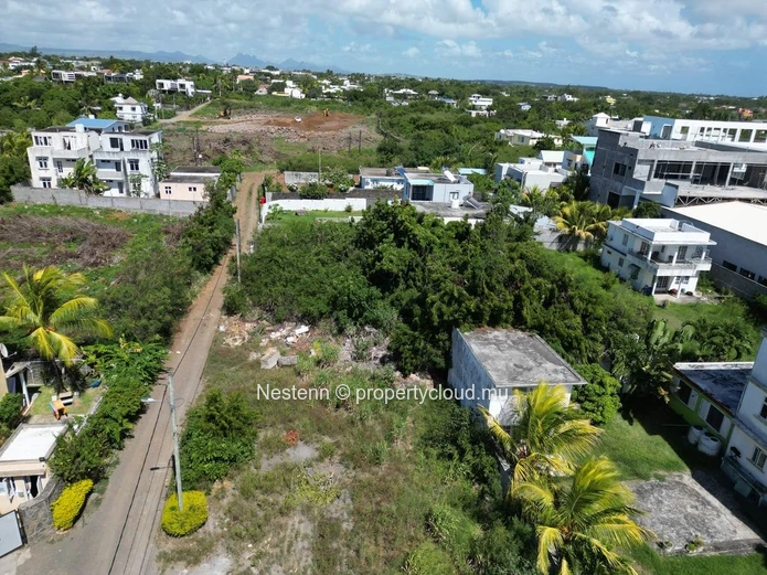 Terrain résidentiel de 600 m² à deux pas de la plage 