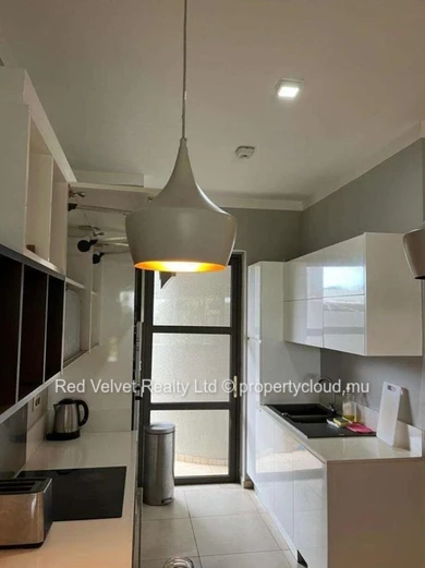 Appartement de luxe en rez-de-jardin avec piscine privée à vendre à Royal Park, Balaclava