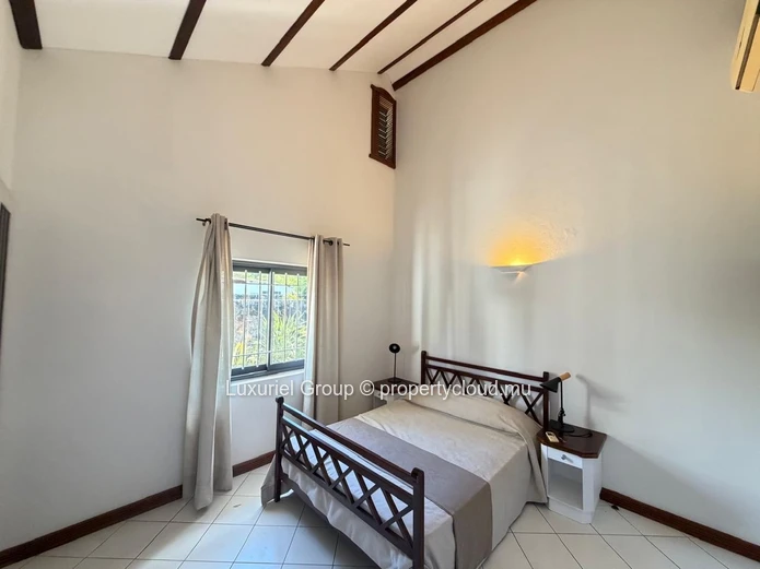 Spacious Villa with Private Pool in Pereybere
