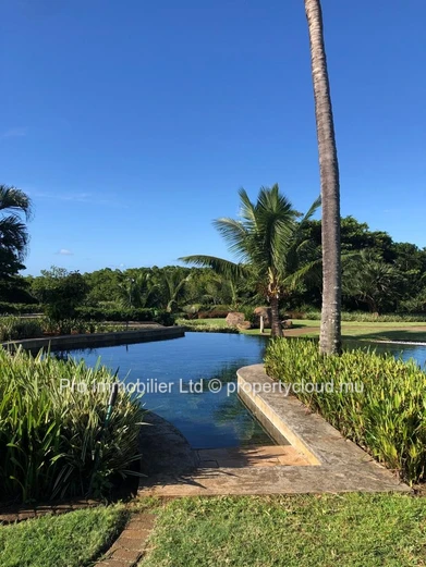 Cozy ground-floor apartment for rent at Azuri Ocean & Golf Resort, Roches Noires.