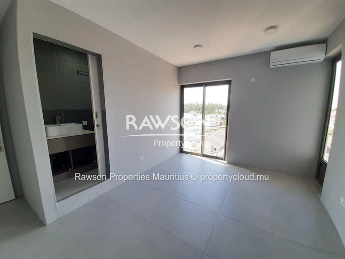 Penthouse d’Exception avec Vue Panoramique à Flic en Flac