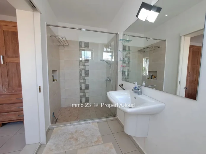 Appartement - 3 chambres - Flic en Flac - Ref. AP78358LO