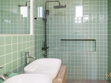 Townhouse, Duplex de 2 Chambres