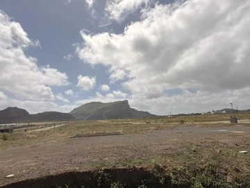 Commercial Land