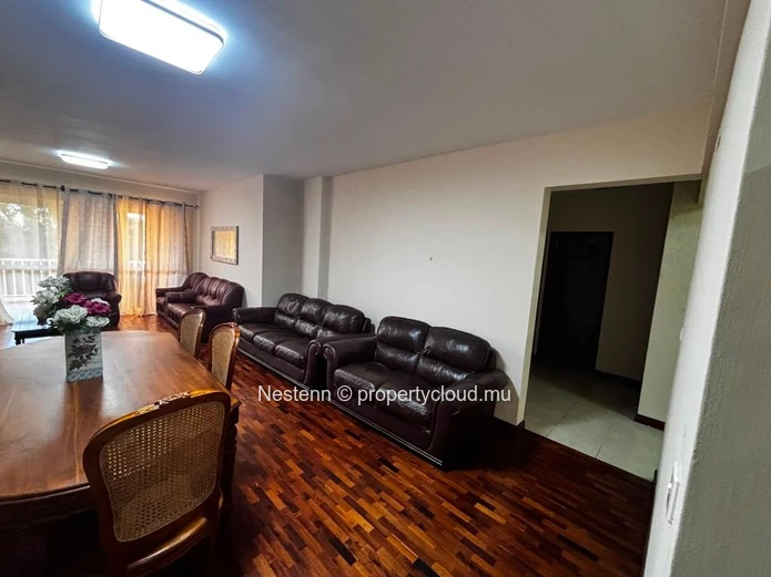 Family apartment in an upscale residence