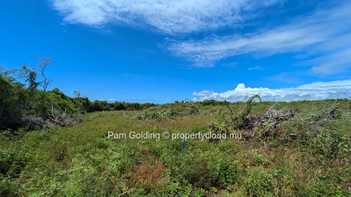 Saint Antoine – Terrain à vendre – Pam Golding Mauritius