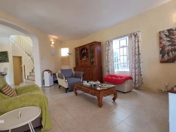 Maison de 4 Chambres