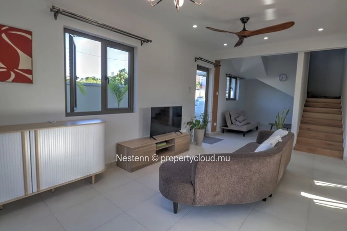New 3-bedroom villa with modern amenities