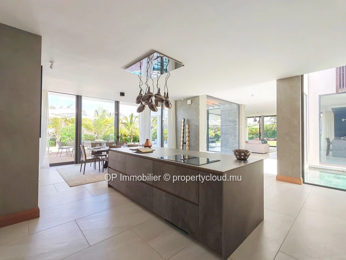 Villa de luxe 5 chambres avec piscine privée à Anahita Beau Champ