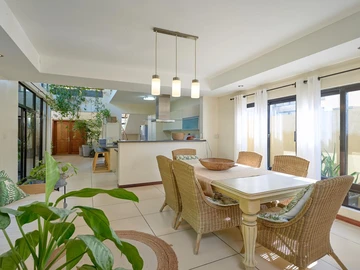 4 Bedroom Villa
