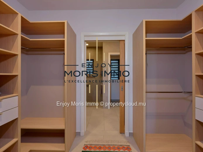 Stunning 3-bedroom apartment in Belle Vue