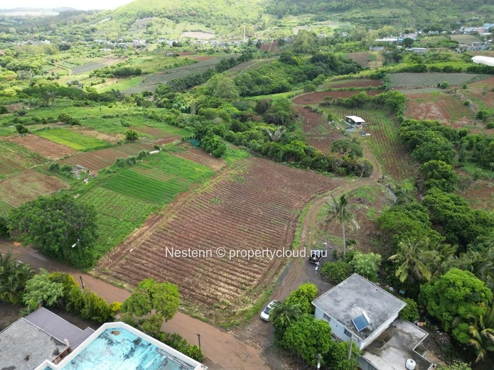 Residential Land with stunning mountain views (Lot 3)