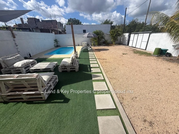 4-Bedroom Villa with Swimming Pool | Morc Mahadoo, Baie du Tombeau