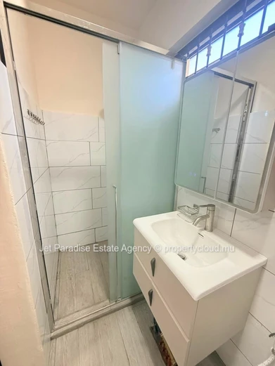 Newly built 3 bedrooms apartment - Close to the beach