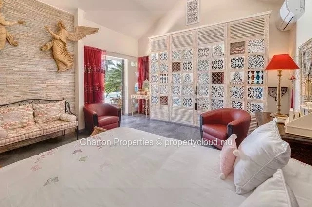 Villa contemporaine de 3 chambres en suite avec bureau et studio indépendant au cœur de Grand Baie