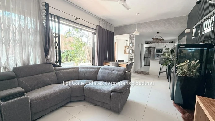 3 Bedroom House Fully Furnished