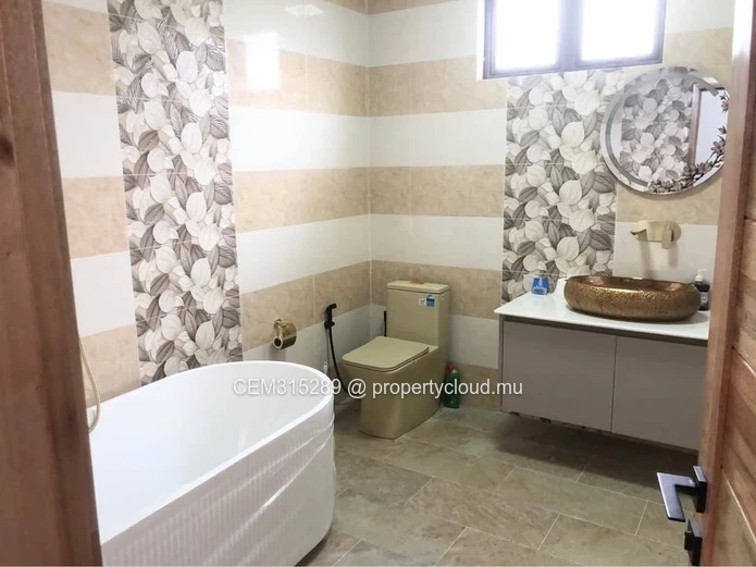 Superb 3-Bedroom  House for Rent in Highlands Rose – Modern Comfort in a Serene Neighbourhood