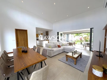 4 Bedroom Villa
