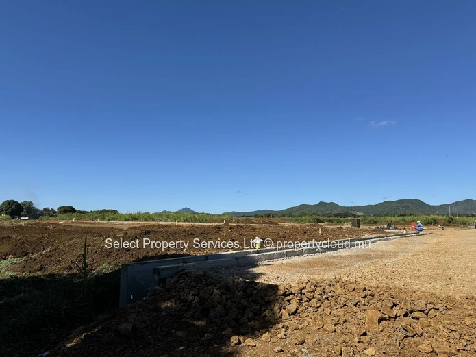 New Morcellement - Plots for Sale - Boulet Rouge - Centre de Flacq