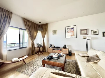 Penthouse de 3 Chambres