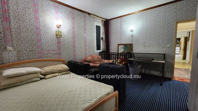 Spacious 4-Bedroom House for Sale in Eau Coulée, Curepipe with 3500m² Living Area