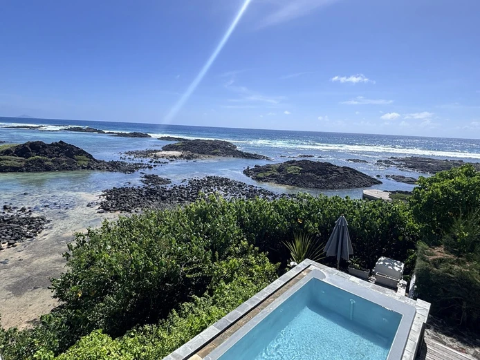 Roches Noires - Maison de 4 chambres avec piscine et vue magnifique sur le lagon de Roches Noires