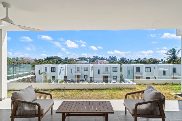 Appartement meublé 3 chambres avec piscine à louer à Grand Gaube