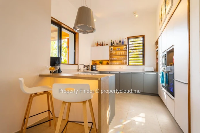 Exceptional Waterfront Villa in Mauritius' Premier Residential Marina