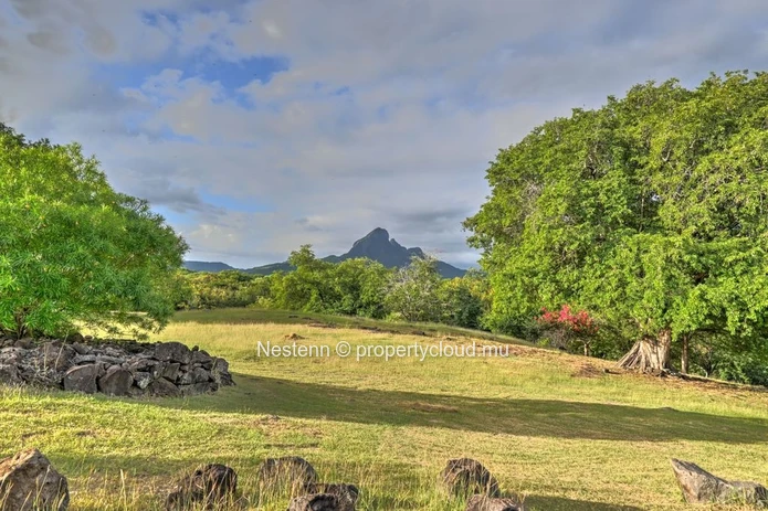 Exceptional plot of land of 2,167.66 m² – Highly sought-after gated community 