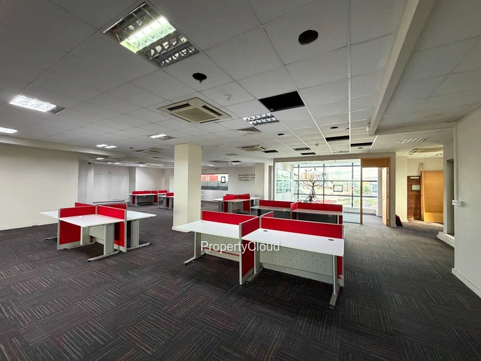 430 Sqm Office For Rent, Nexteracom Tower 3, Ebène Cybercity