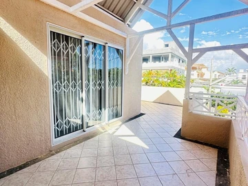 Townhouse, Duplex de 5 Chambres