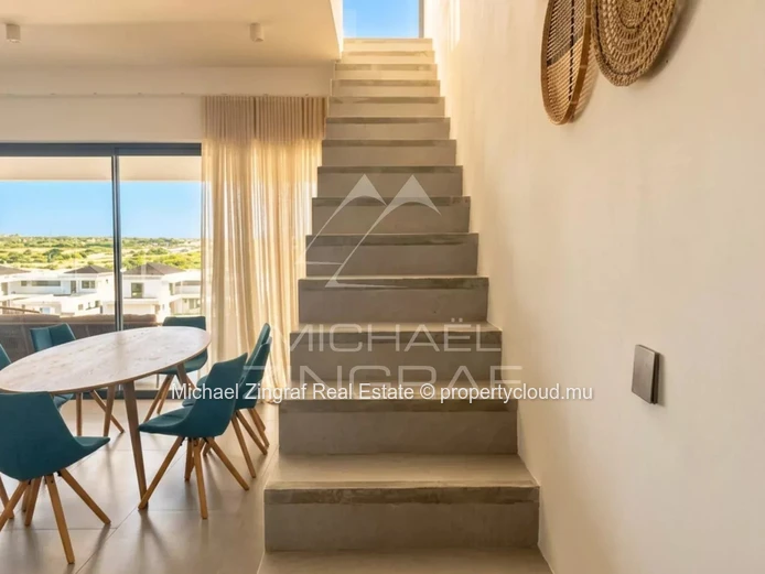 Penthouse d’Exception avec Rooftop & Piscine Privée | Pereybère