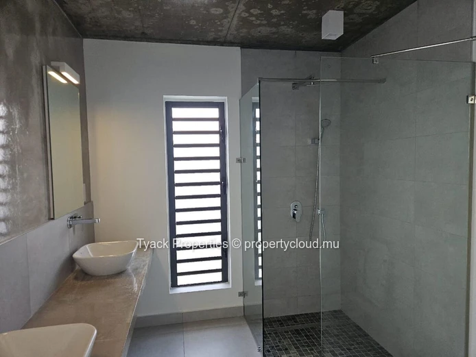 Villa moderne de 3 chambres avec piscine à Grand Baie