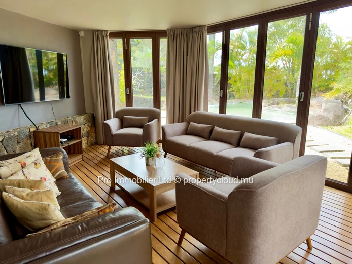 Spacious Furnished Villa For Rent At Domaine De Hillside Belle Vue (North) .