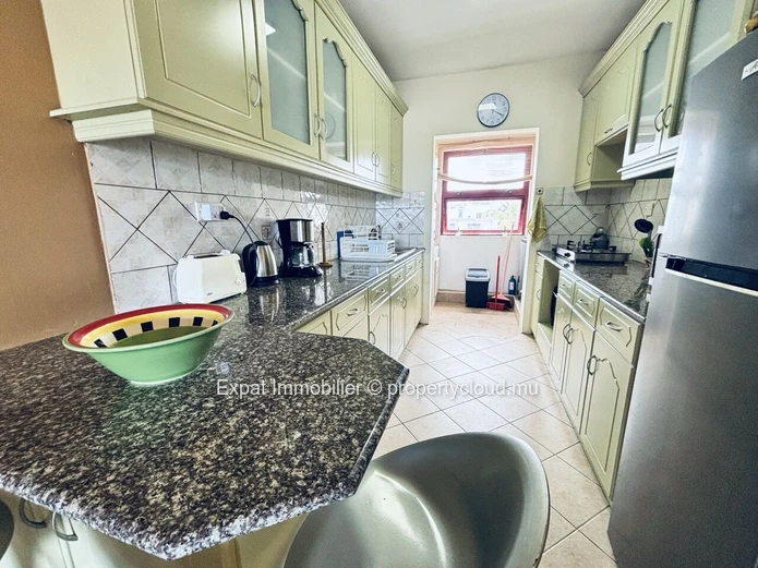 3-Bedroom Flat With Sea Views Near The Beach – Trou Aux Biches