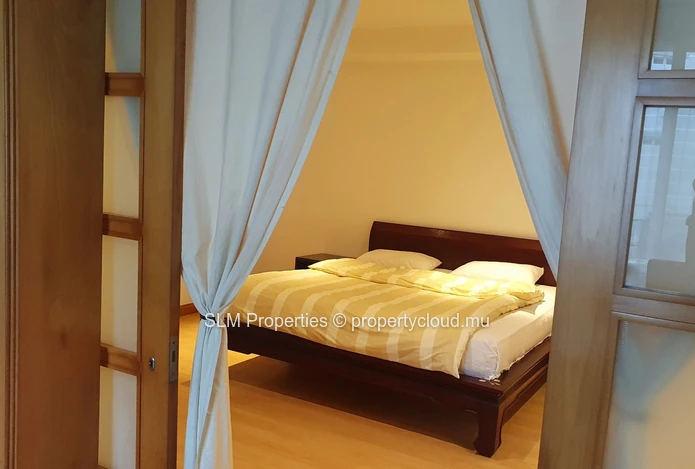 Floréal - Appartement en rez-de-chaussée de 185 m²