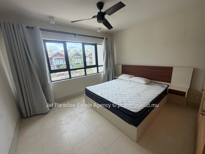  Modern 3-Bedroom Apartment with Sea View – Secured Complex